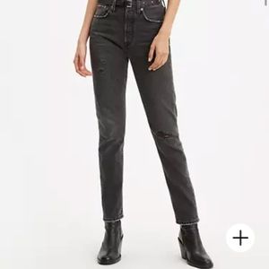 Levi’s 501 skinny in “black stick” size 26
